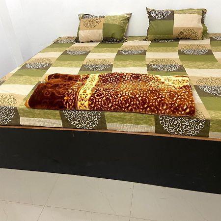 Garuda Guest House Varanasi Exterior foto